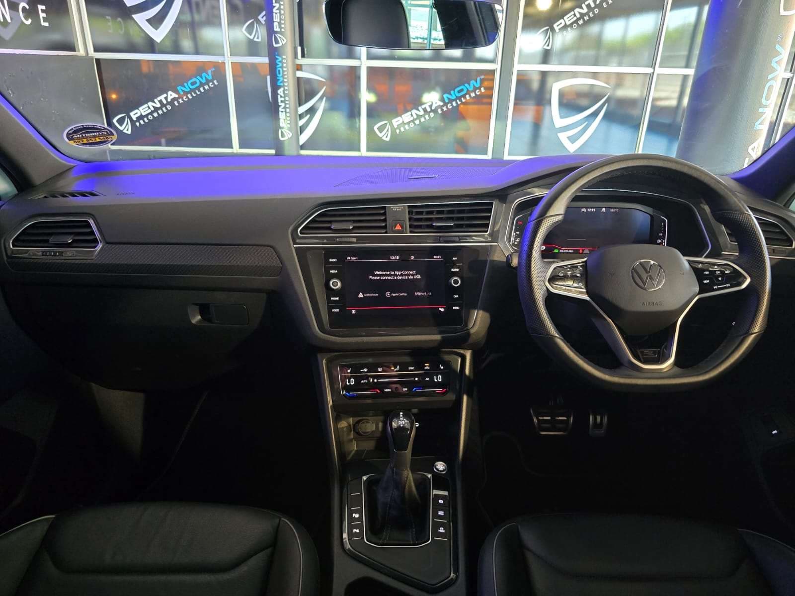 2023 Volkswagen Tiguan, image 7 of 16