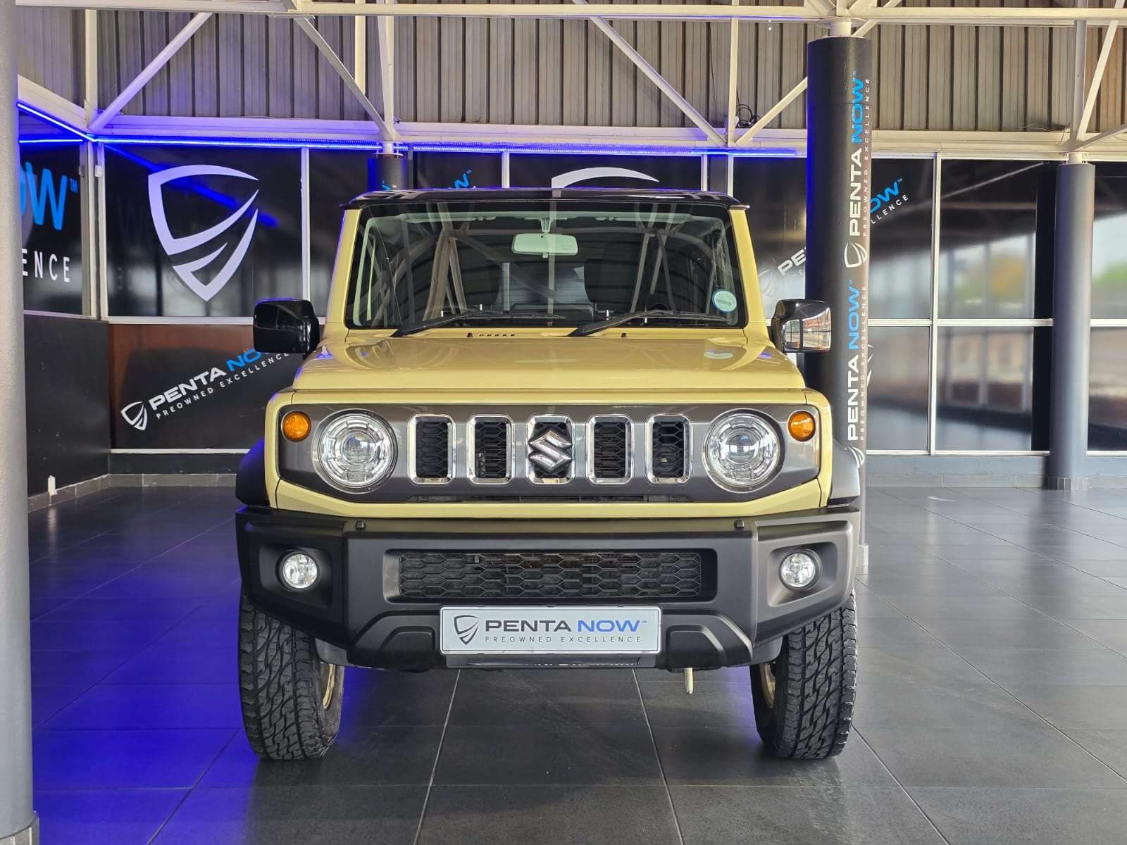 2025 Suzuki Jimny, image 2 of 16