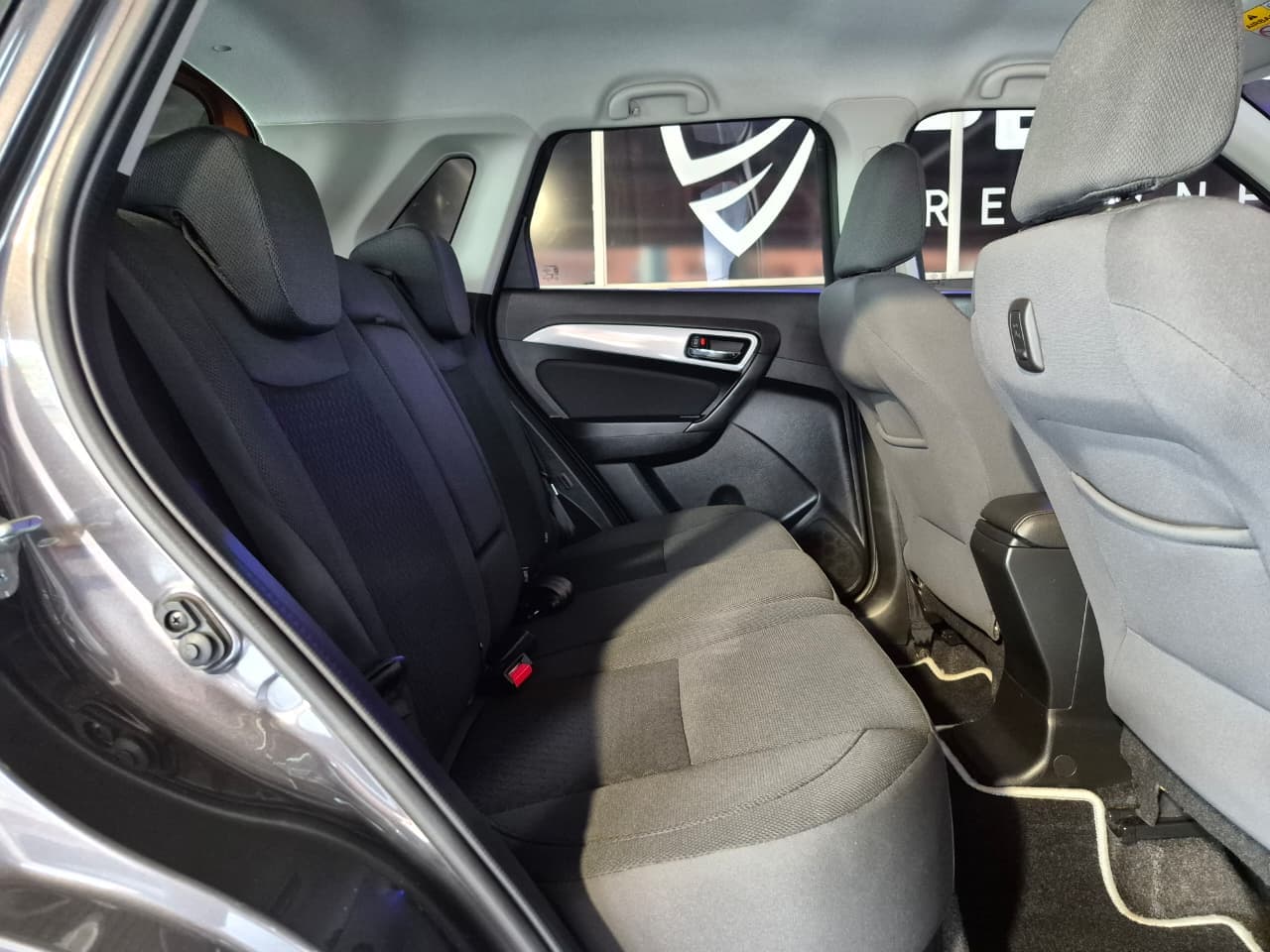 2021 Suzuki Vitara Brezza, image 14 of 16