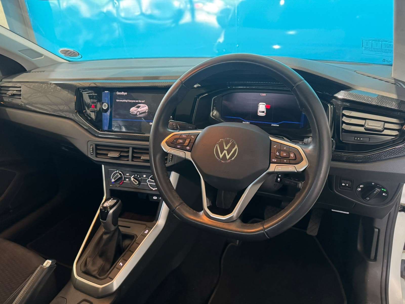 2022 Volkswagen Polo, image 16 of 16