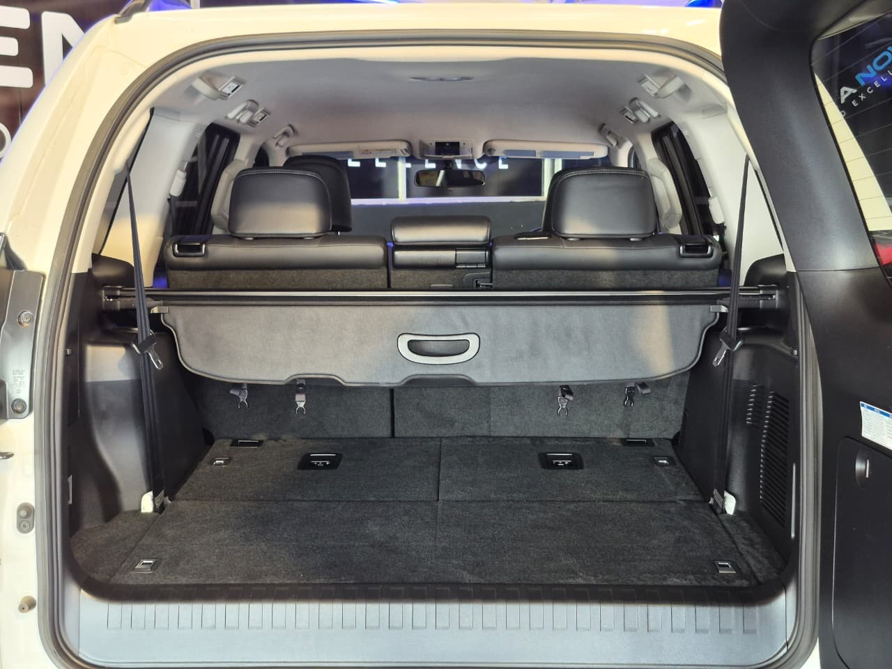 2022 Toyota Prado, image 15 of 16