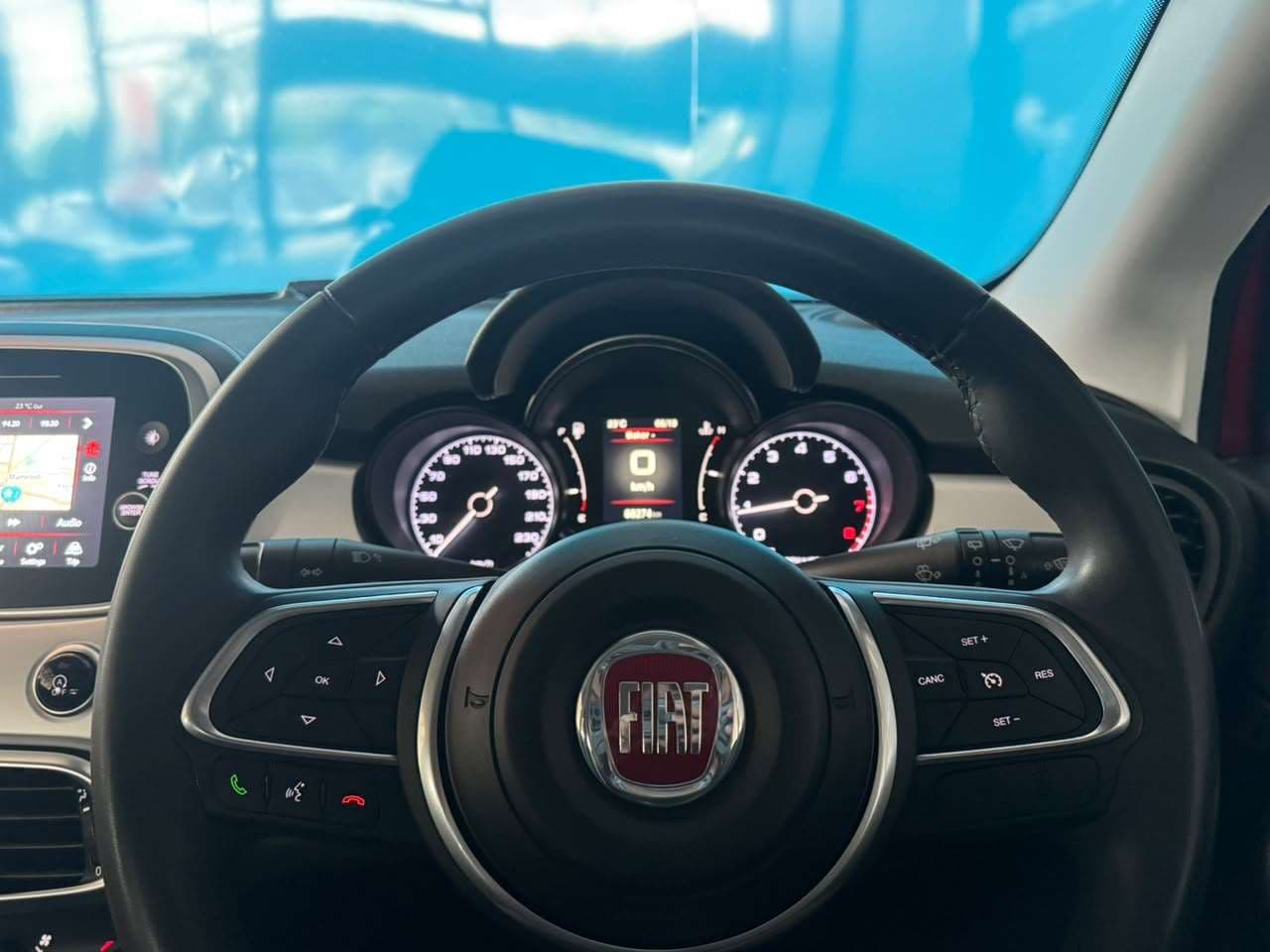 2021 Fiat 500x, image 9 of 16