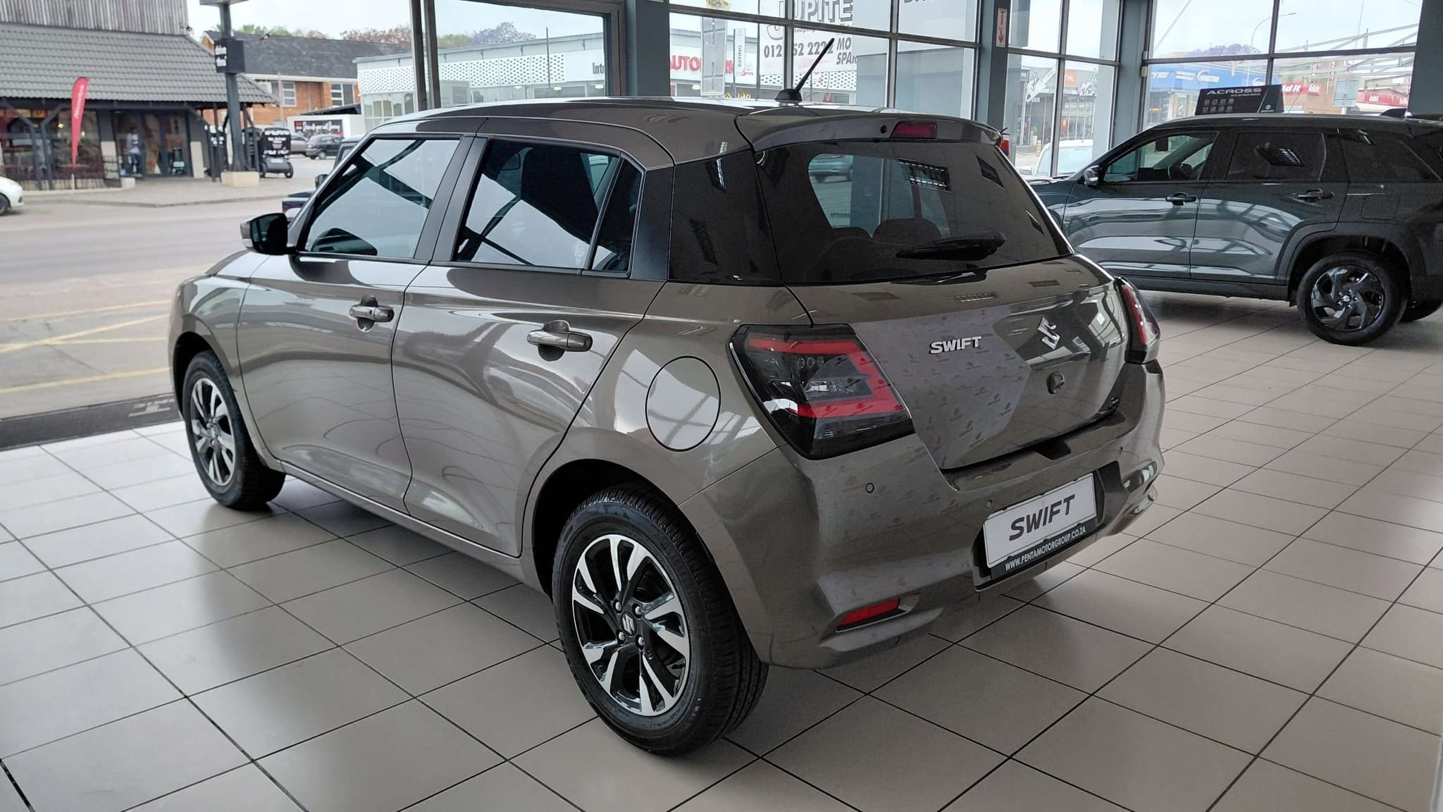 2026 Suzuki Swift, image 5 of 8