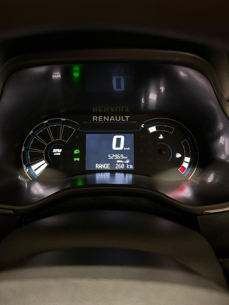 2022 Renault Triber, image 9 of 16