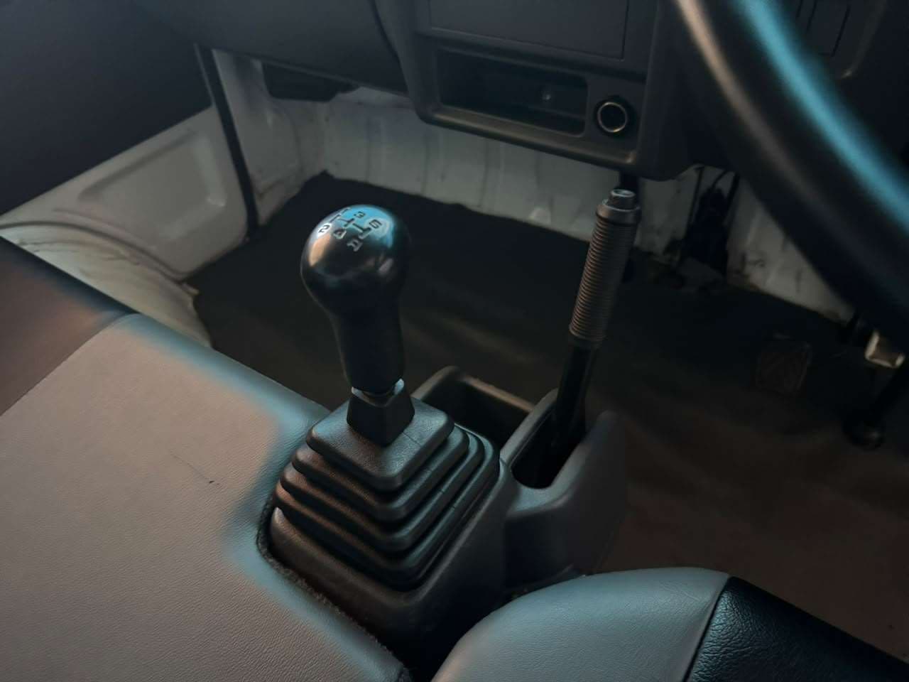 2022 Suzuki Super Carry, image 9 of 15