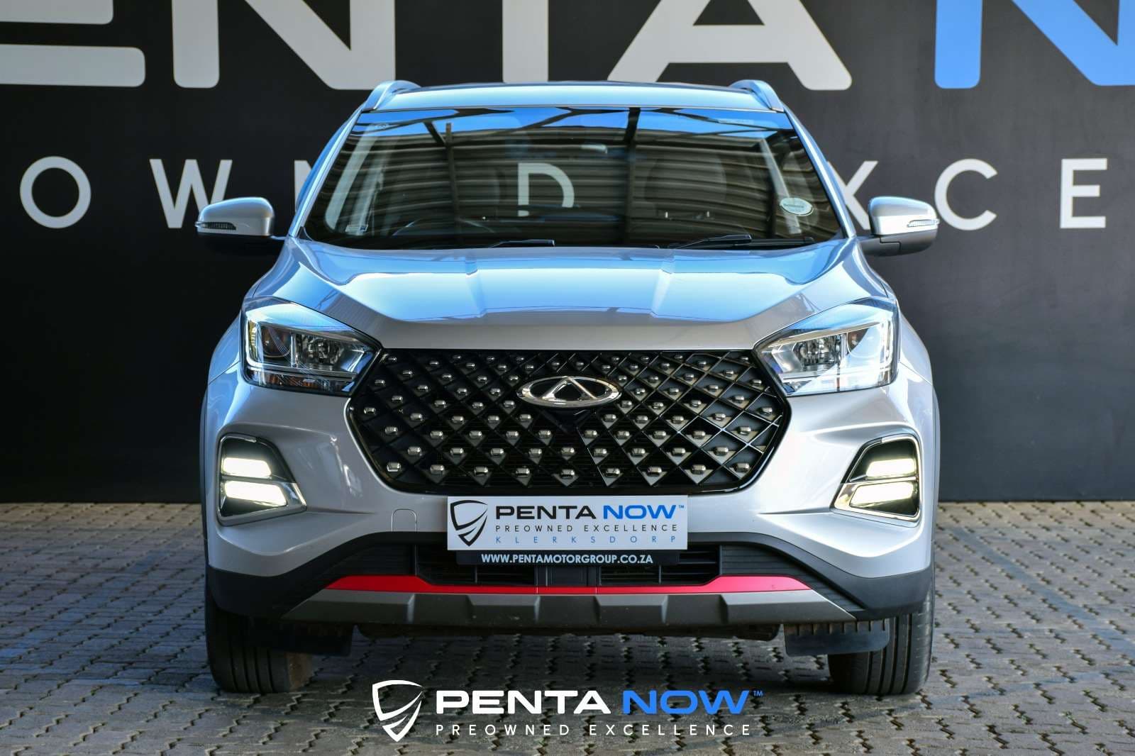 2025 Chery Tiggo 4, image 2 of 16