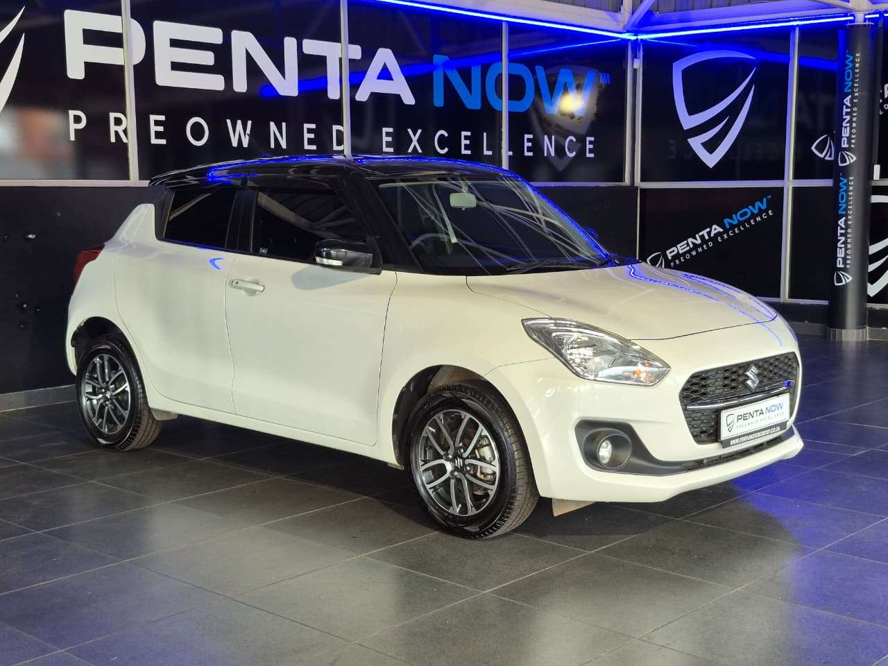 2023 Suzuki Swift, image 3 of 16