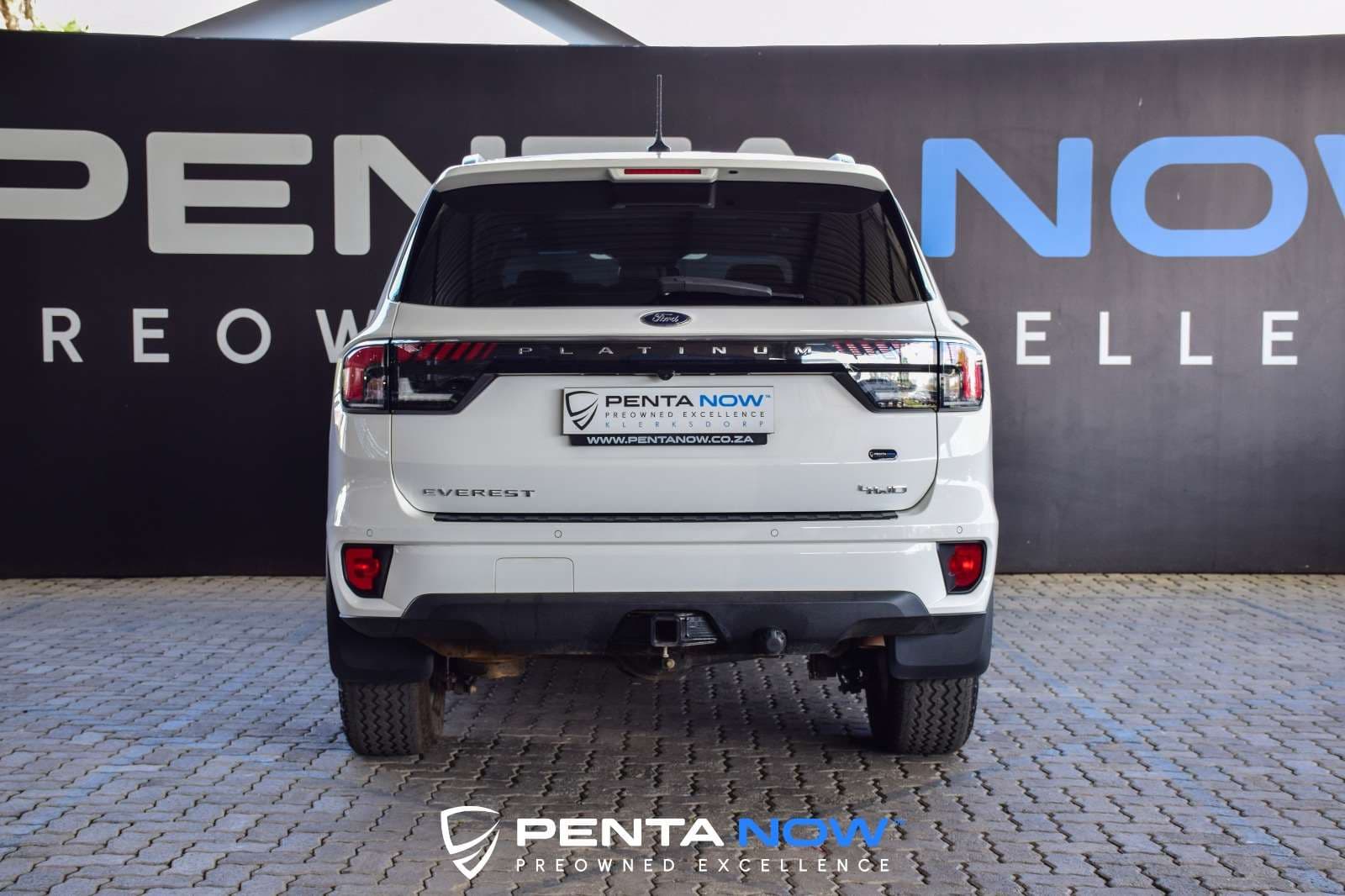 2024 Ford Everest, image 5 of 16