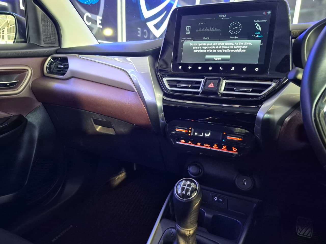 2024 Suzuki Fronx, image 8 of 16