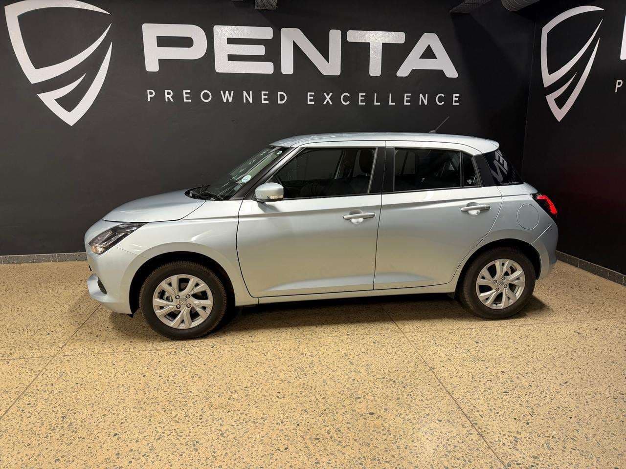 2026 Suzuki Swift, image 9 of 14