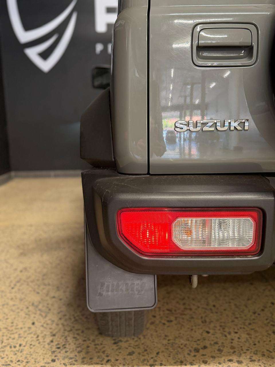 2020 Suzuki Jimny, image 10 of 16