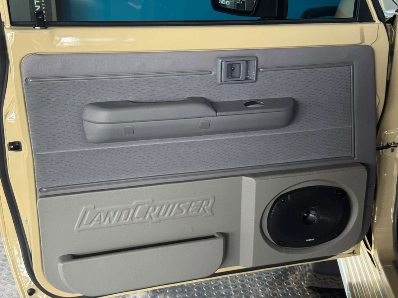 2026 Toyota Land Cruiser 79, image 16 of 16