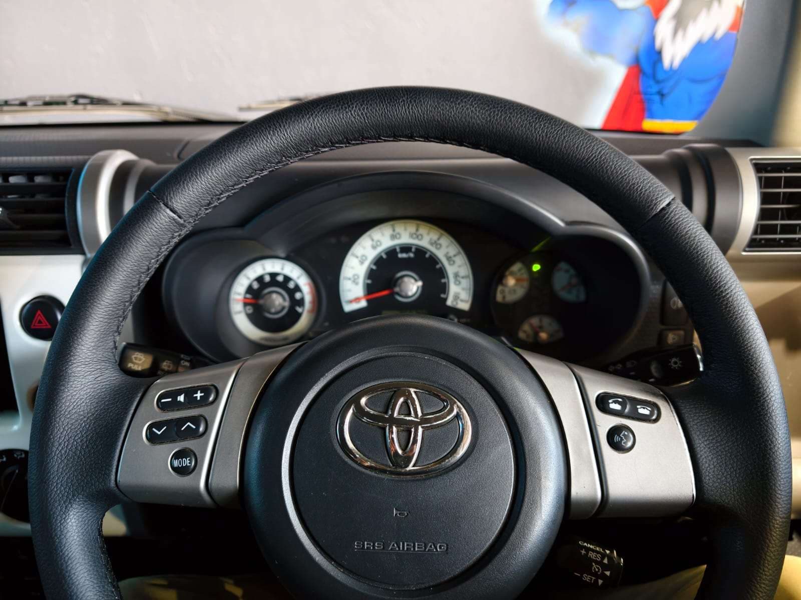 2012 Toyota Land Cruiser Fj, image 9 of 16