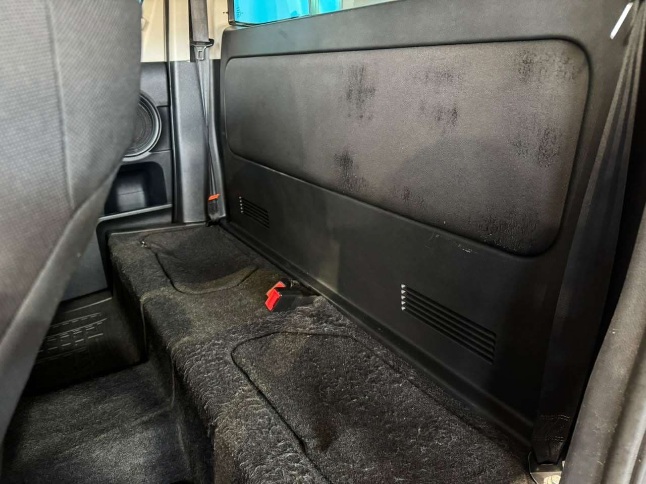 2022 Toyota Hilux, image 13 of 16