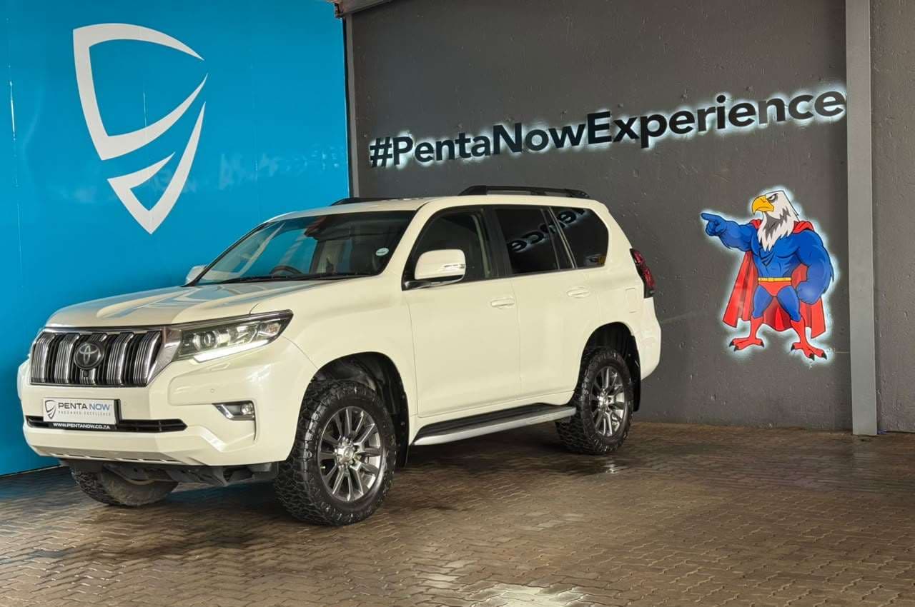 2018 Toyota Prado, image 3 of 16