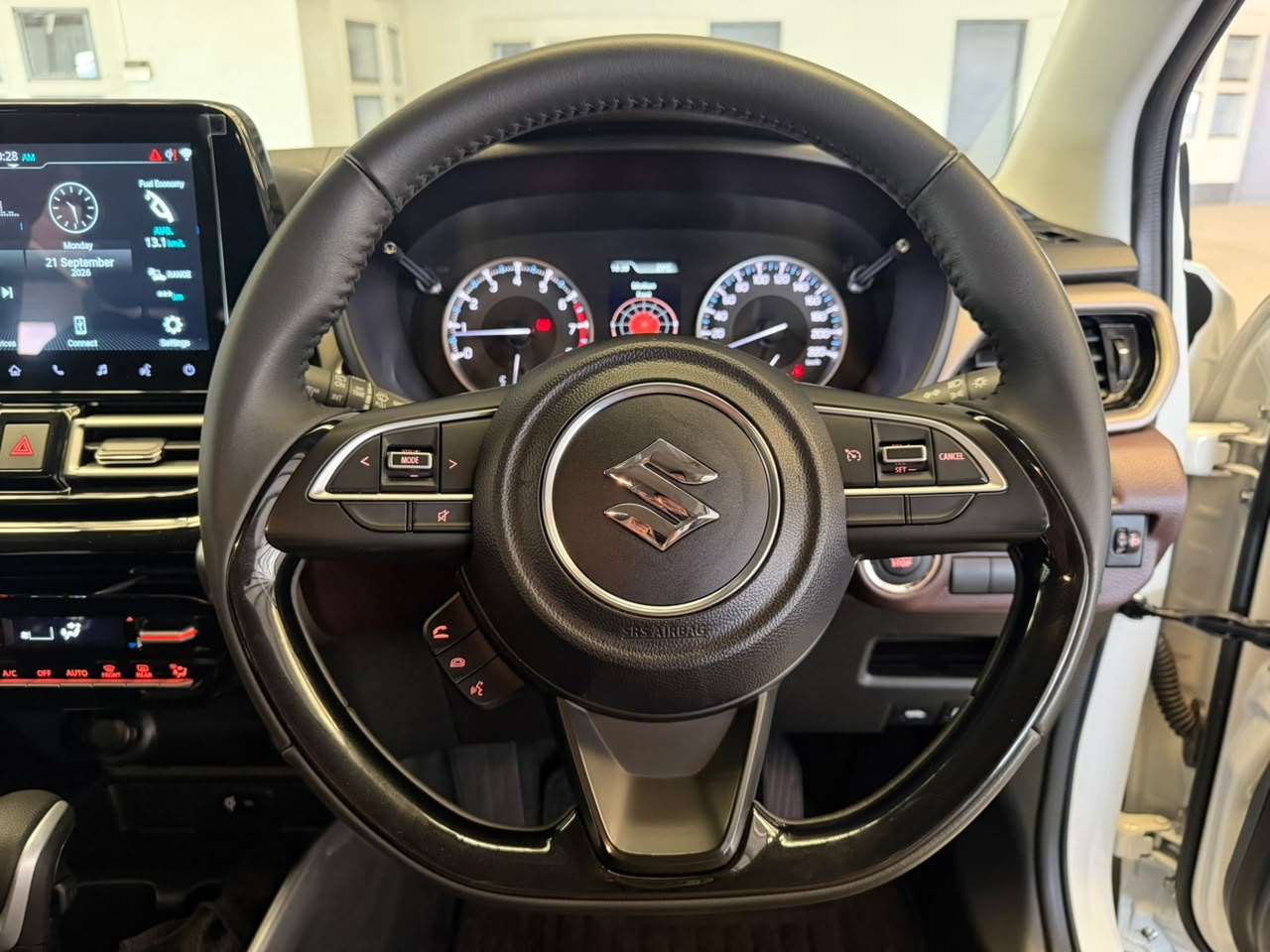 2025 Suzuki Fronx, image 15 of 16