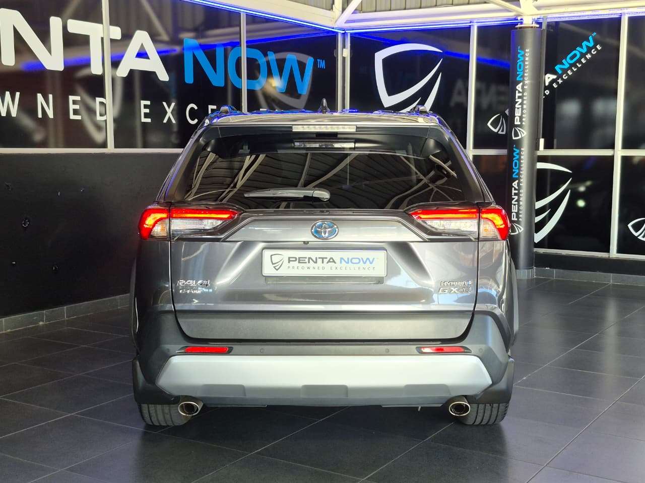 2023 Toyota Rav 4, image 5 of 16