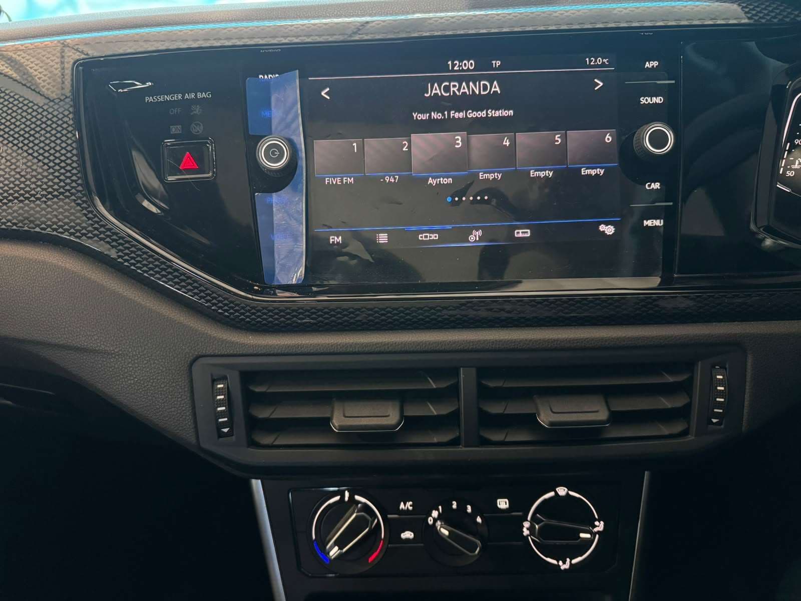 2022 Volkswagen Polo, image 10 of 16