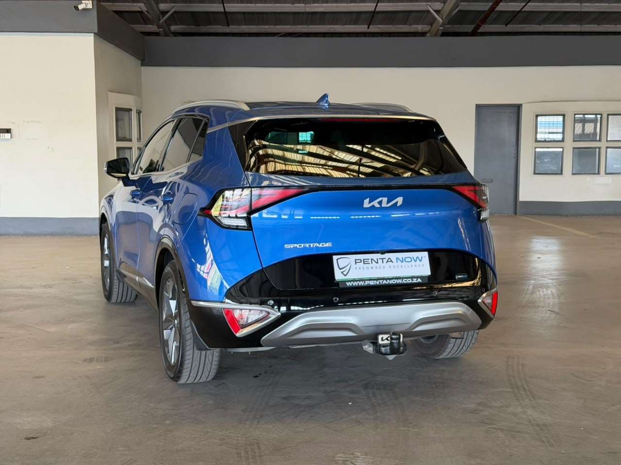 2023 Kia Sportage, image 3 of 16
