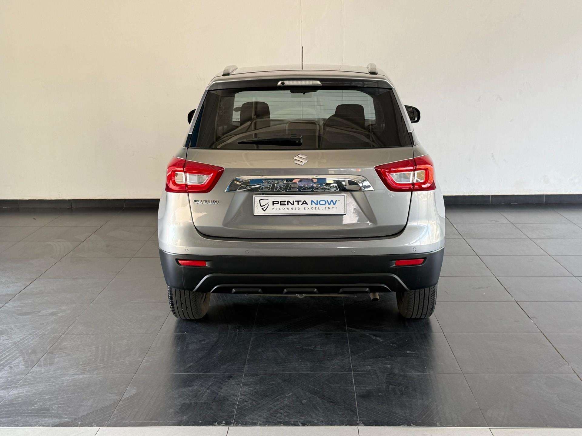 2022 Suzuki Vitara Brezza, image 7 of 16