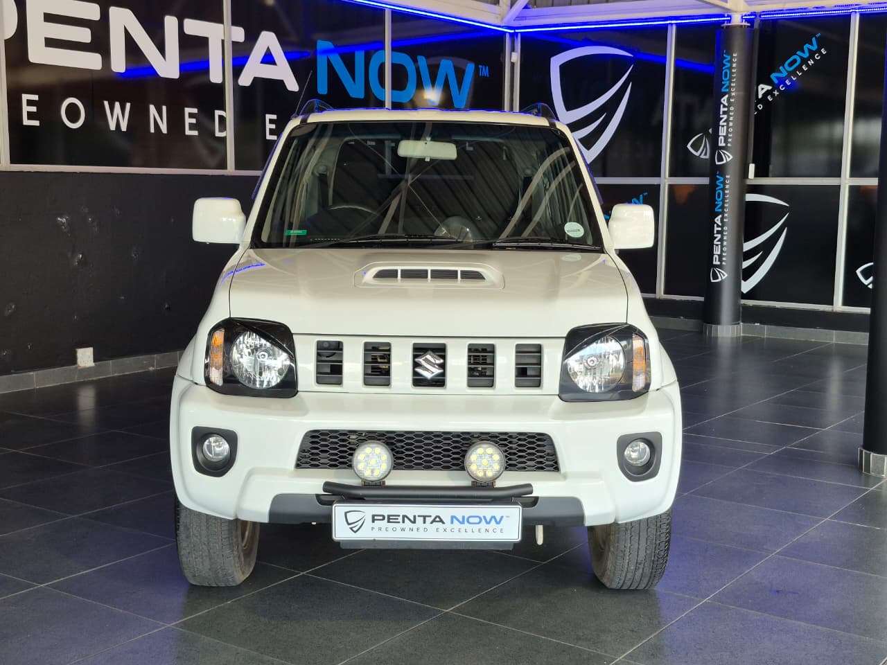 2018 Suzuki Jimny, image 2 of 16