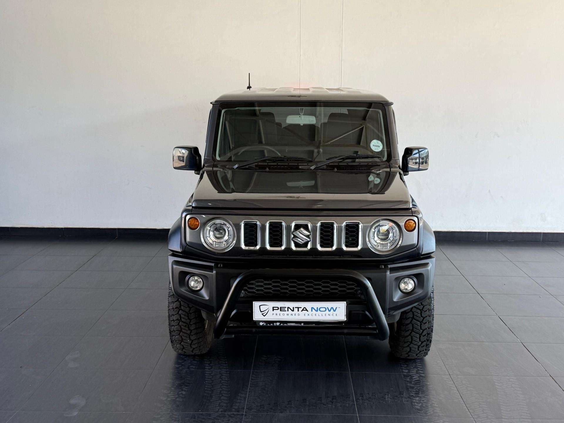 2025 Suzuki Jimny, image 2 of 16