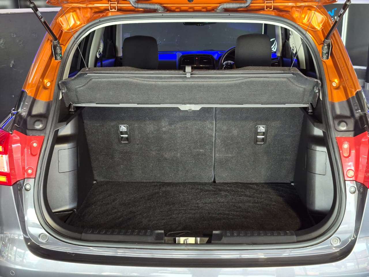 2021 Suzuki Vitara Brezza, image 15 of 16