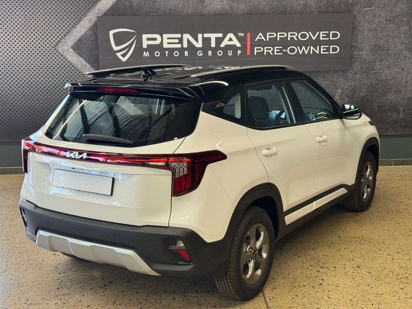 2026 Kia Seltos, image 10 of 16