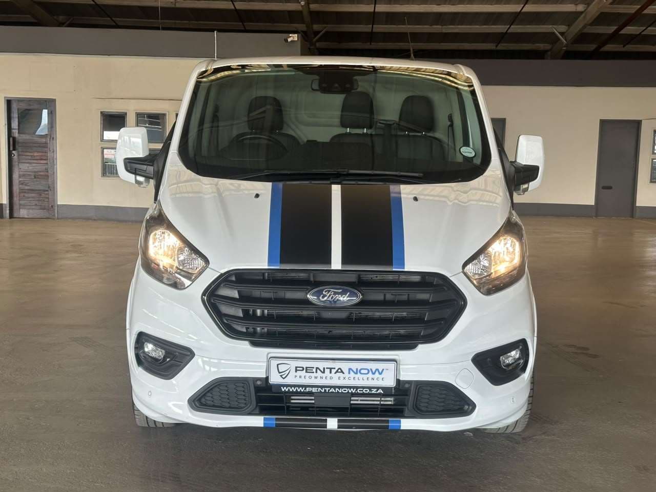 2022 Ford Transit, image 8 of 16