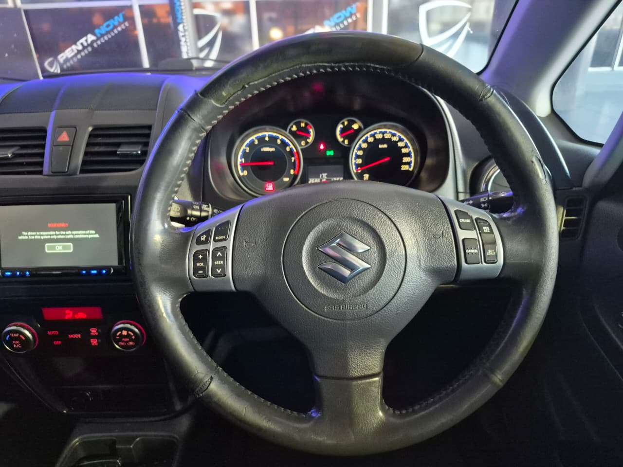 2010 Suzuki Sx4, image 8 of 16