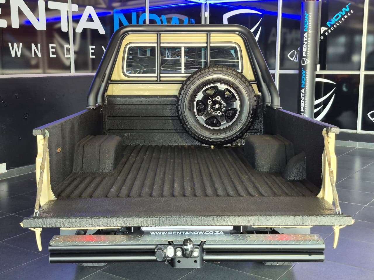 2025 Toyota Land Cruiser, image 15 of 16