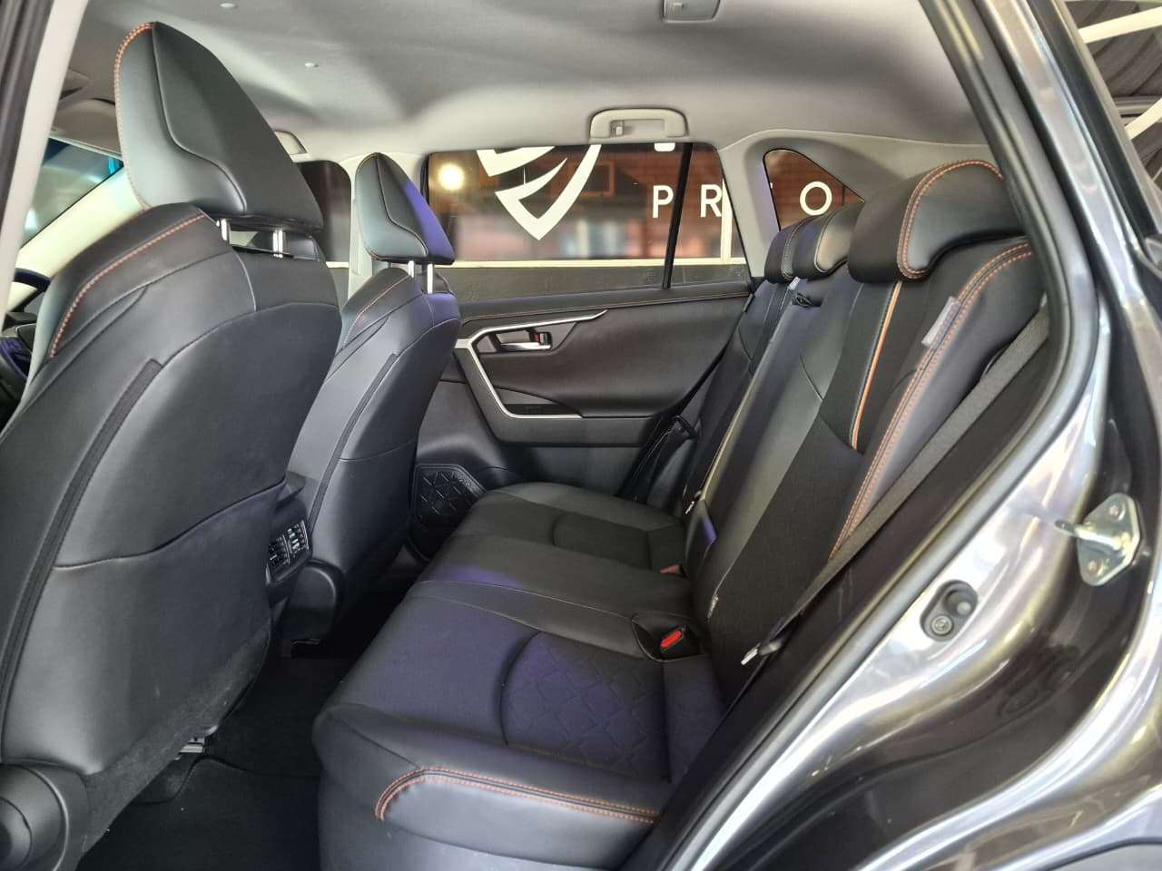 2023 Toyota Rav 4, image 12 of 16