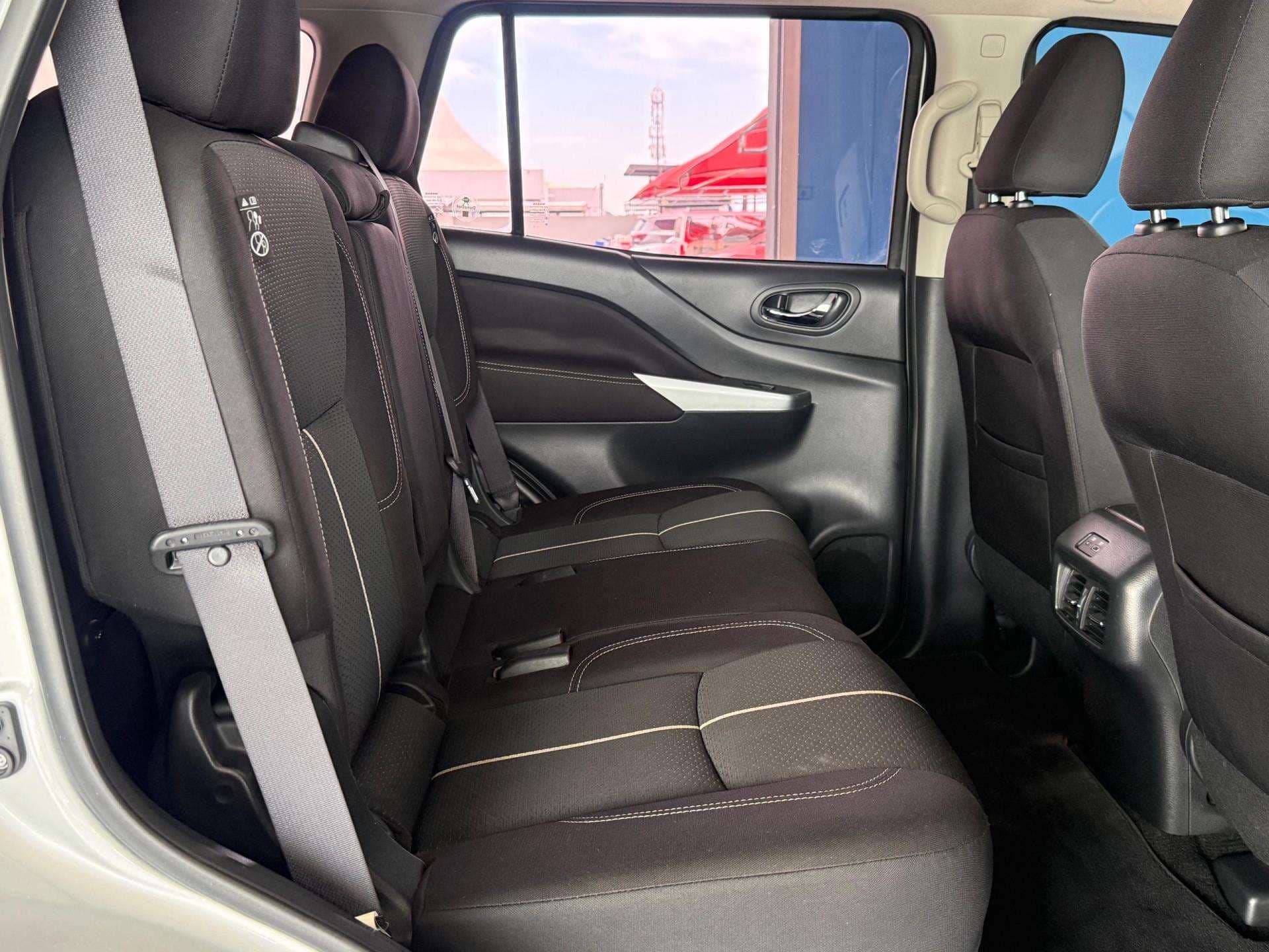 2022 Nissan Terra, image 14 of 16