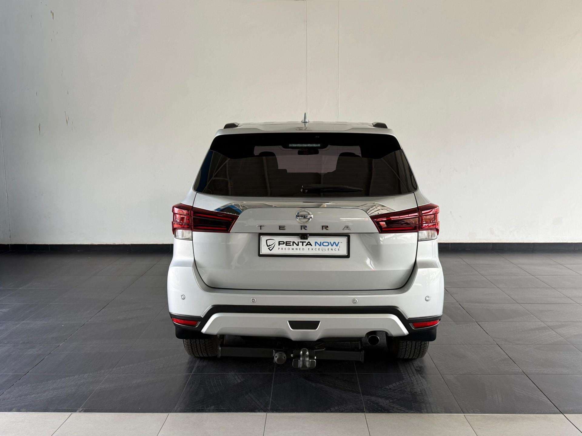 2022 Nissan Terra, image 7 of 16