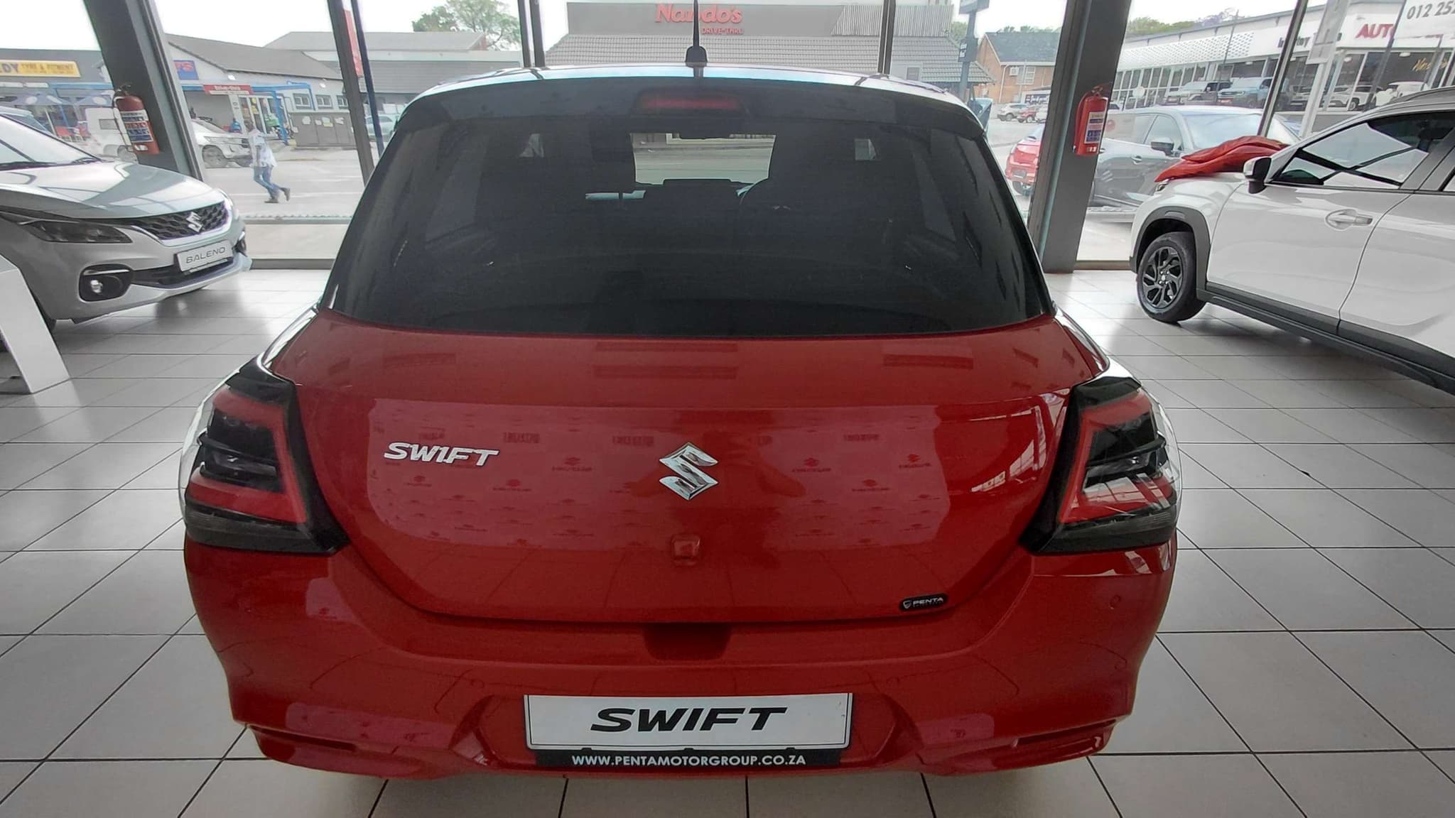 2026 Suzuki Swift, image 4 of 8