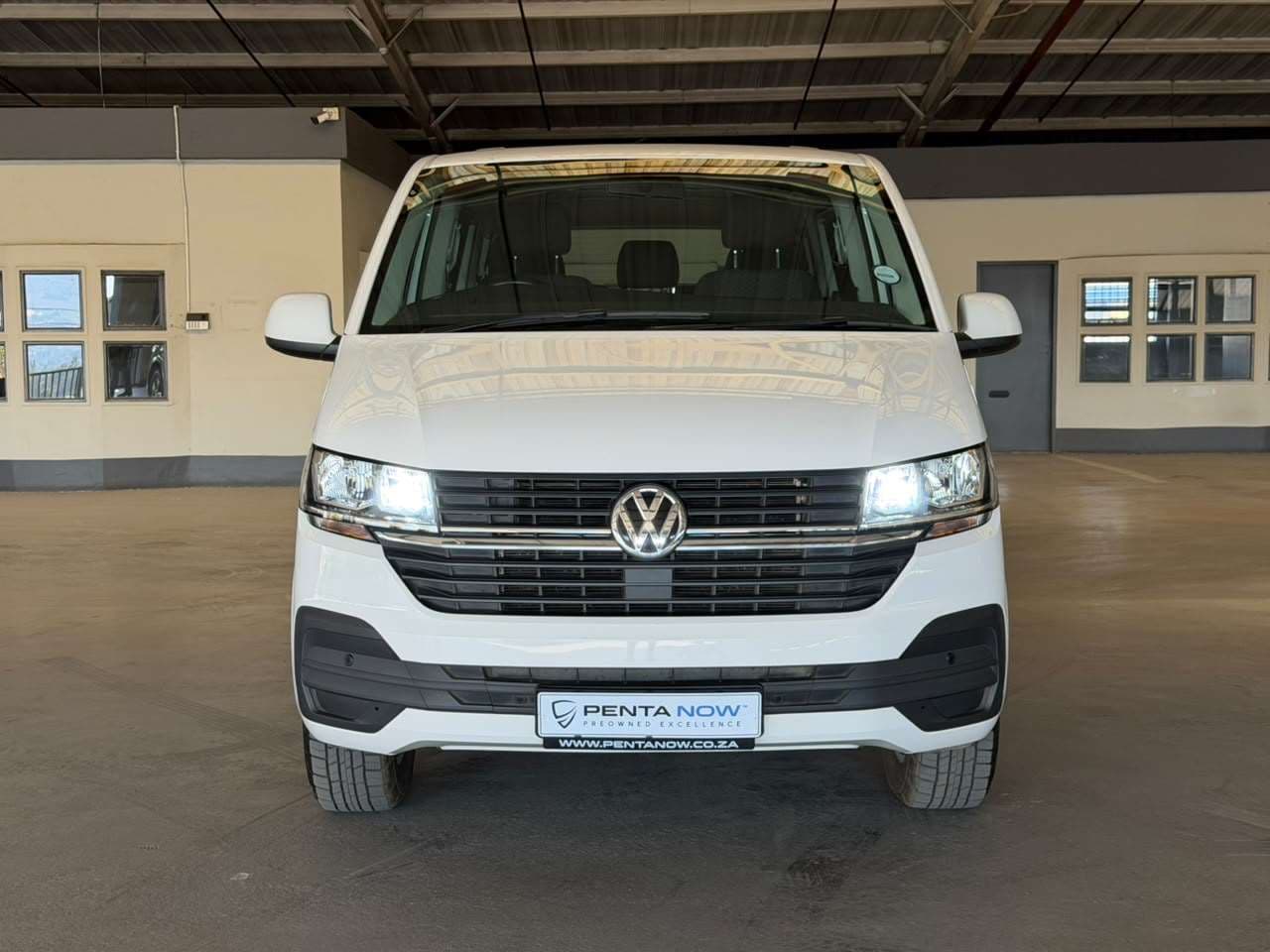 2022 Volkswagen T6.1 Kombi, image 8 of 16