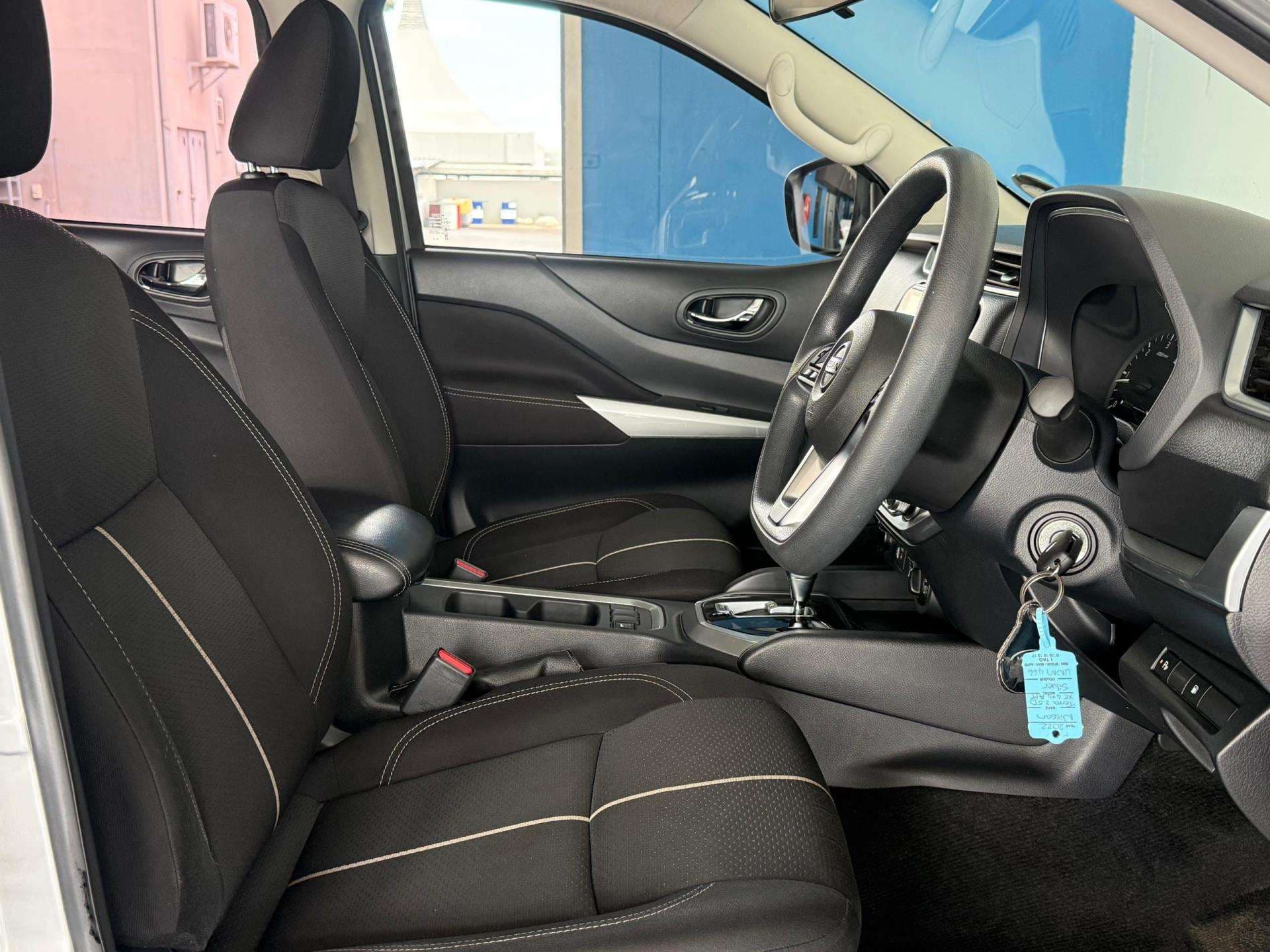 2022 Nissan Terra, image 13 of 16