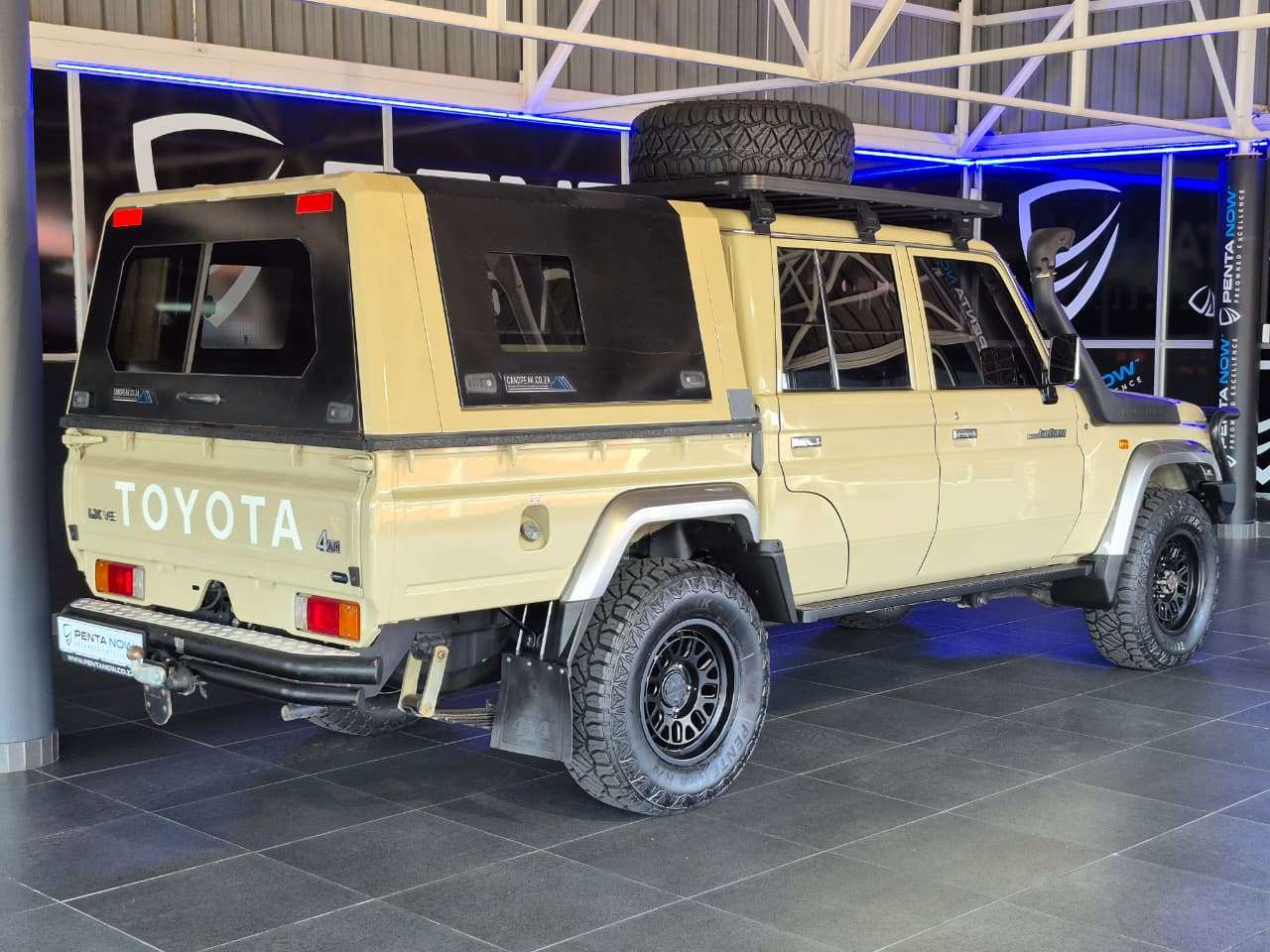 2023 Toyota Land Cruiser, image 6 of 16