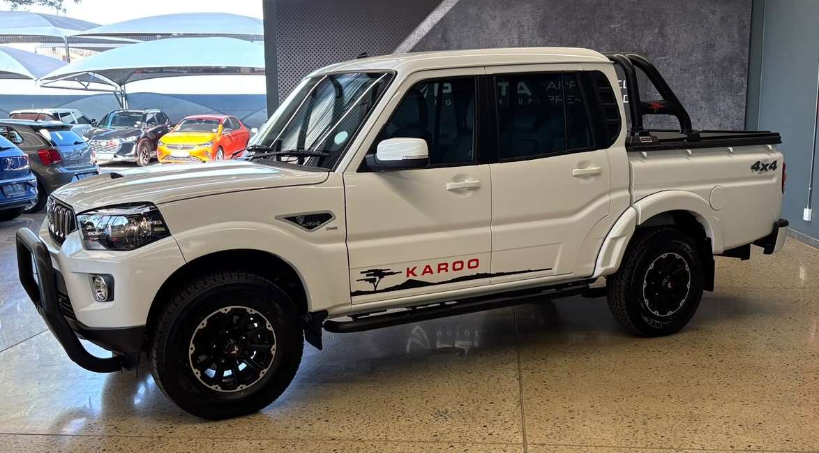 2026 Mahindra Pik Up, image 9 of 16