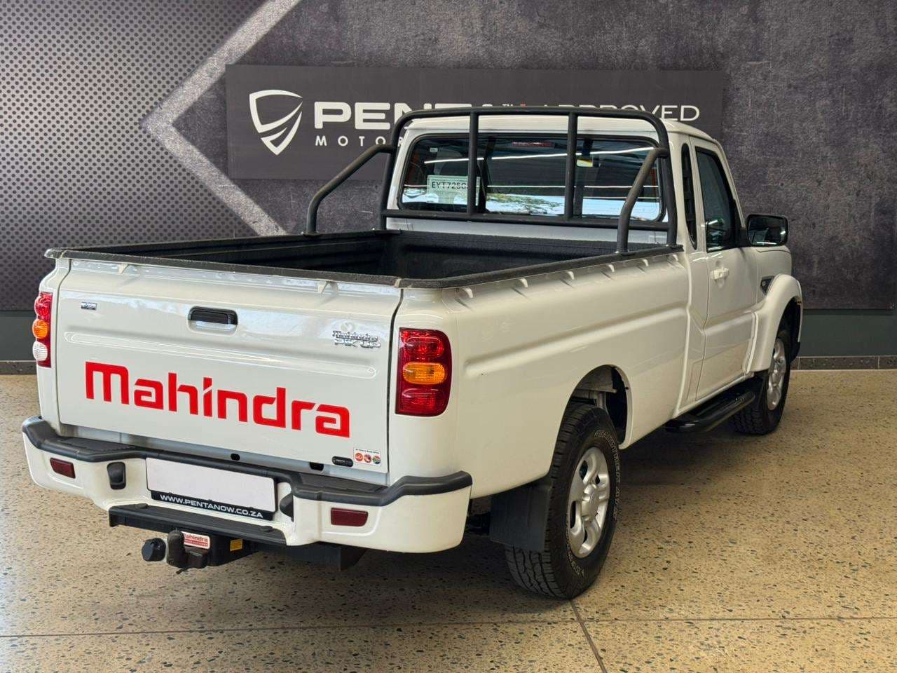 2023 Mahindra Pik Up, image 3 of 16
