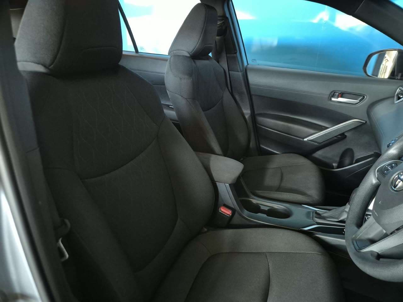2022 Toyota Corolla Cross, image 14 of 16