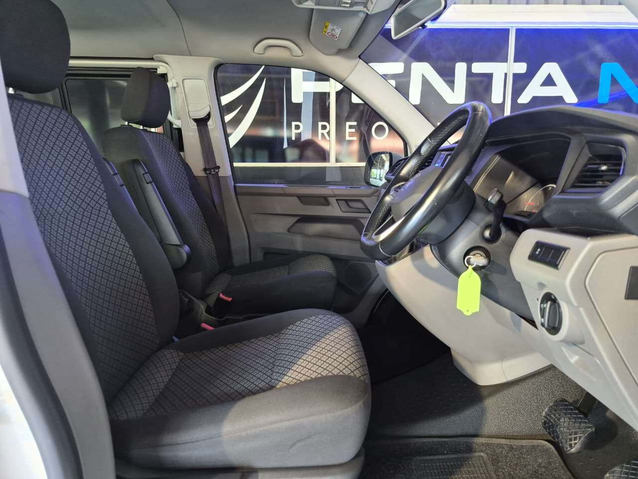 2022 Volkswagen Kombi T6.1, image 14 of 16