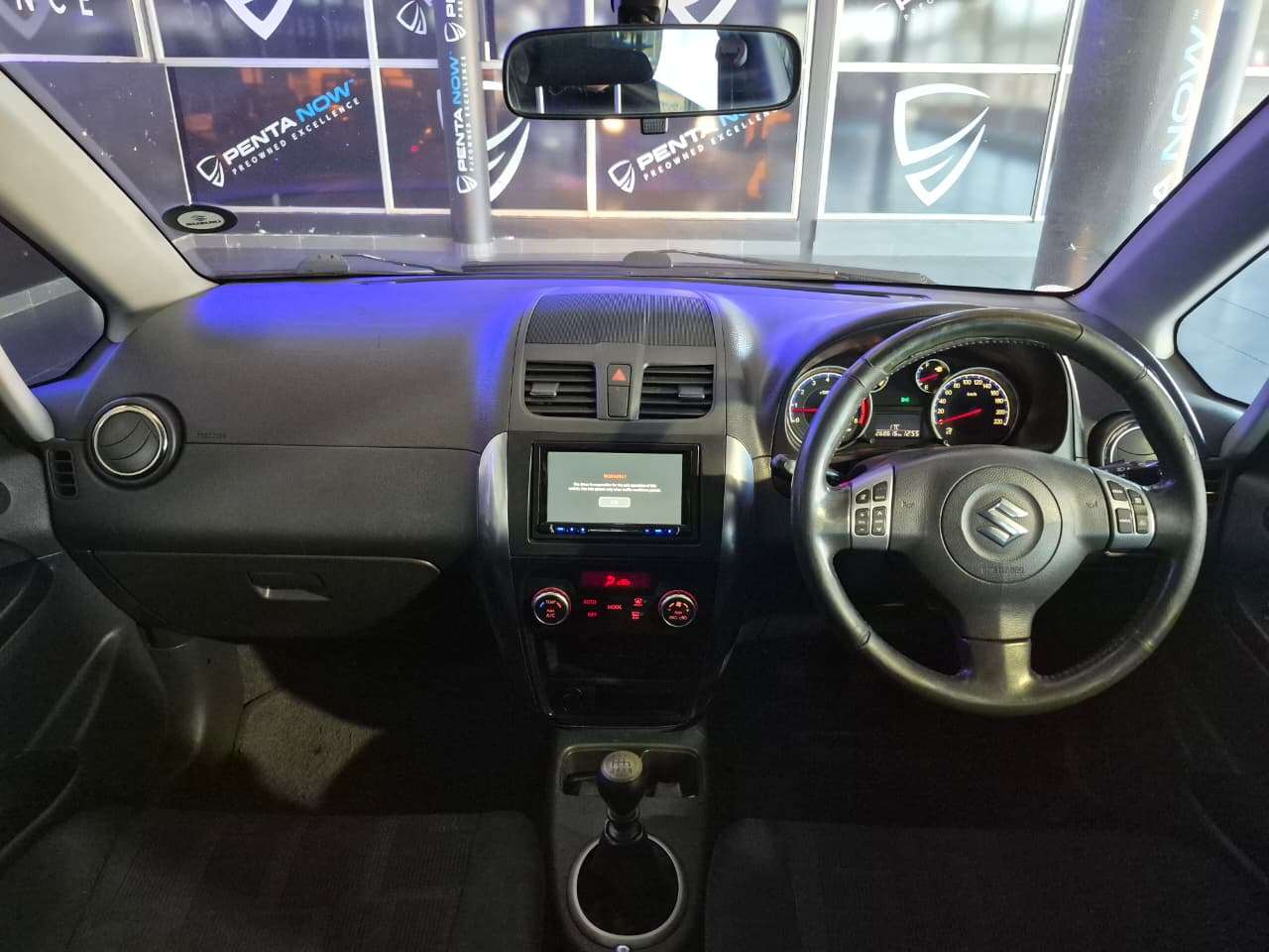 2010 Suzuki Sx4, image 7 of 16