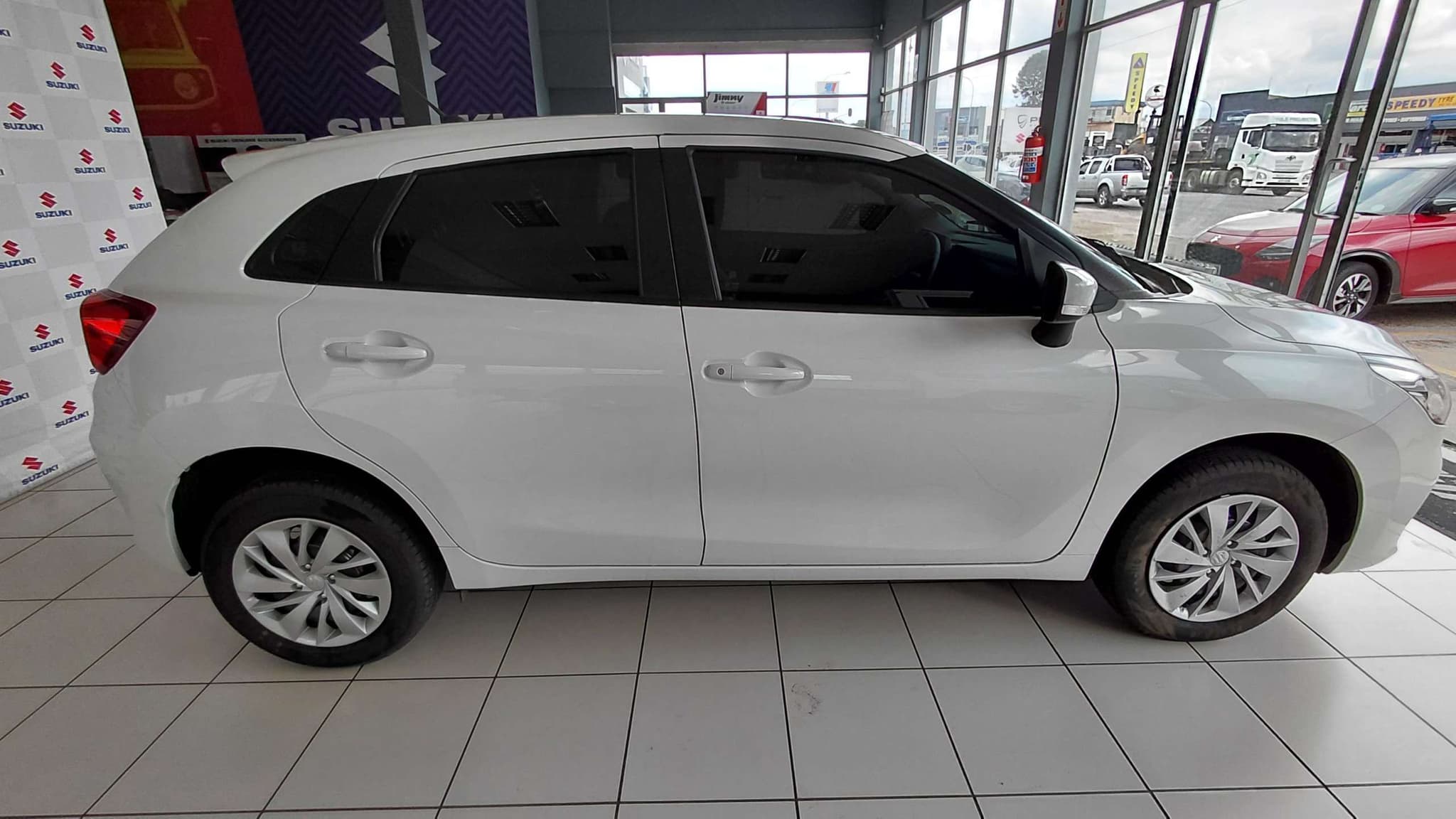 2026 Suzuki Baleno, image 2 of 8