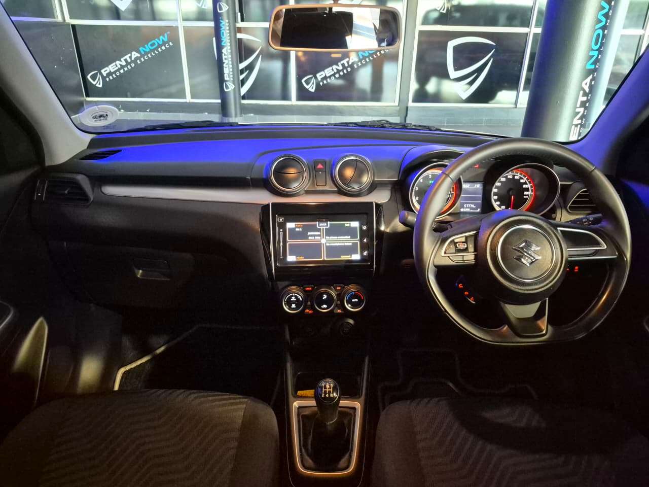 2023 Suzuki Swift, image 7 of 16