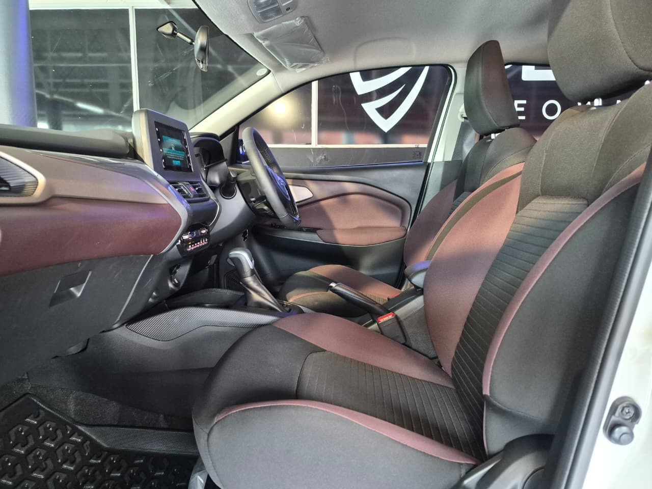 2026 Suzuki Fronx, image 10 of 16
