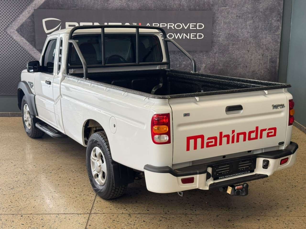 2026 Mahindra Pik Up, image 5 of 16