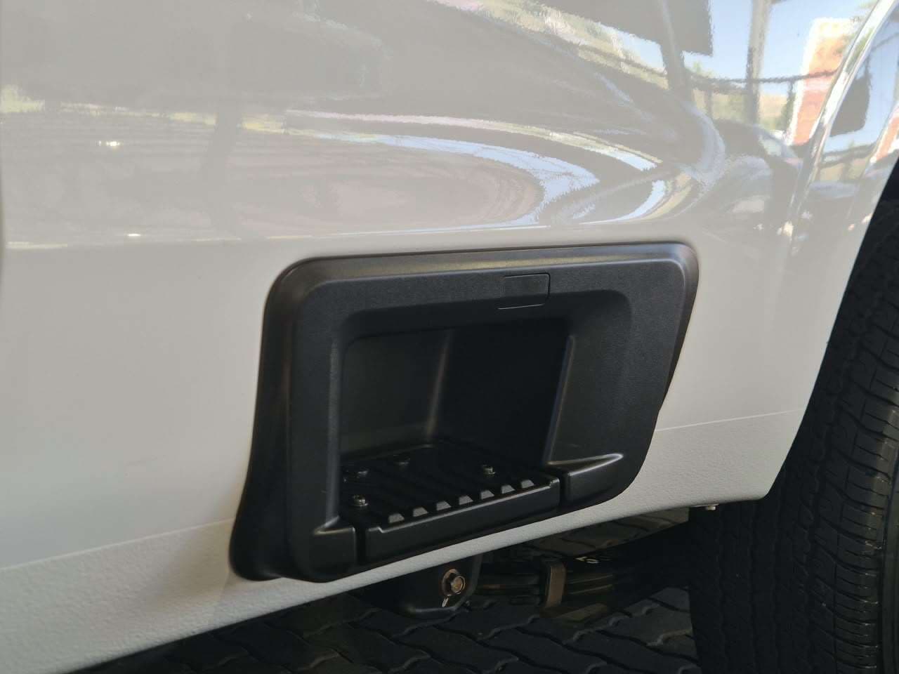 2025 Nissan Navara, image 8 of 16