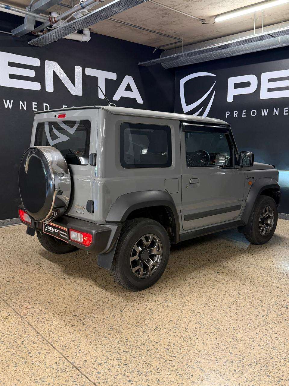 2020 Suzuki Jimny, image 7 of 16