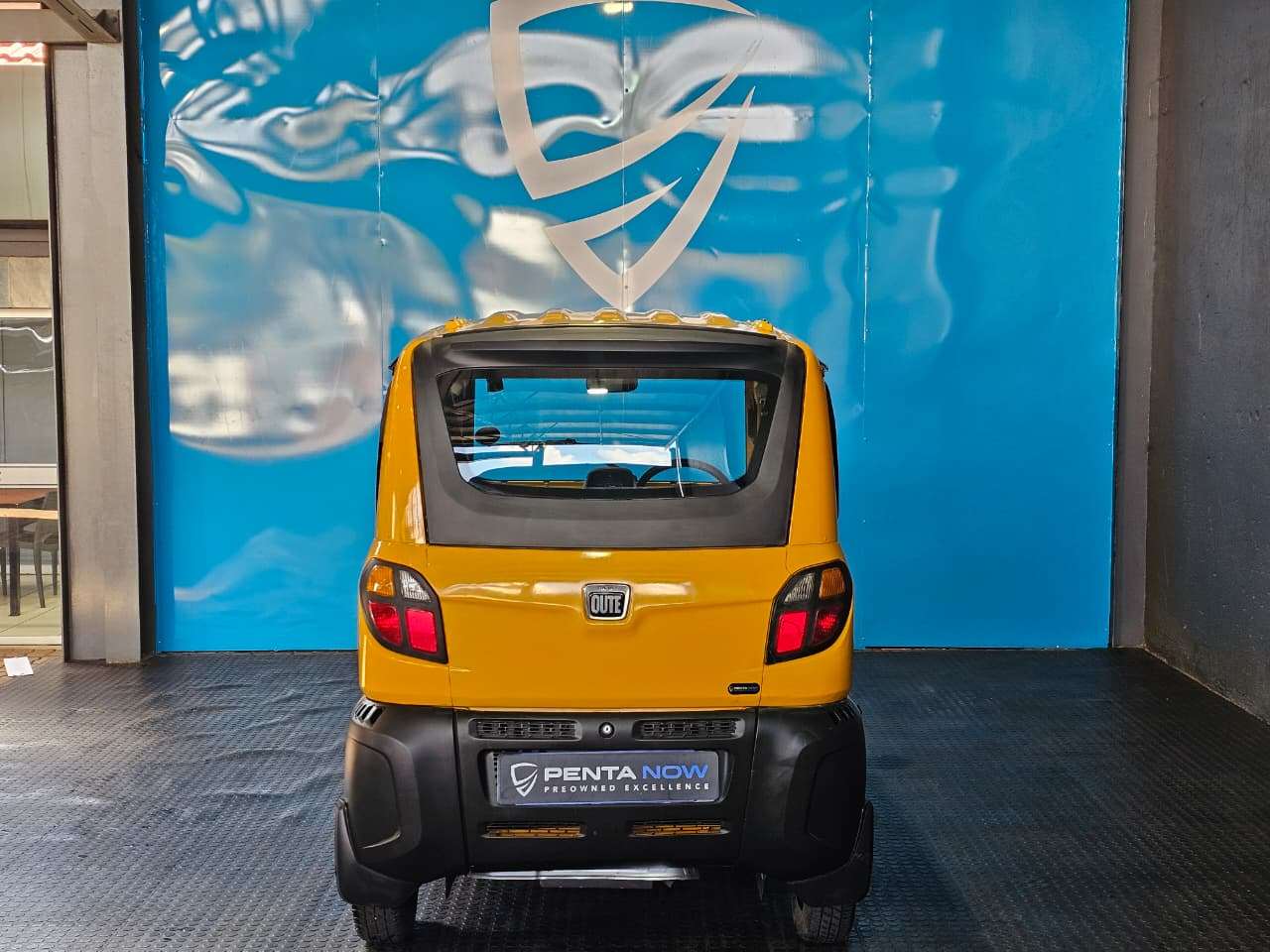 2025 Bajaj Qute, image 5 of 15